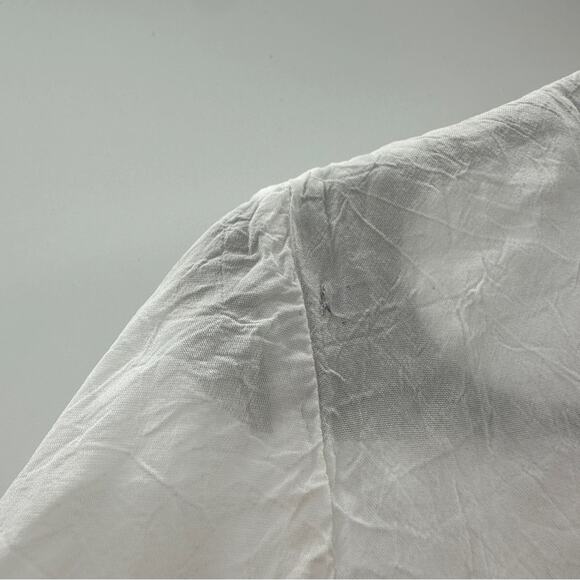 Johnny Was White Silky‎ Embroidered 1/4 Button Short Sleeve Tunic Top Sz XS - Picture 7 of 9